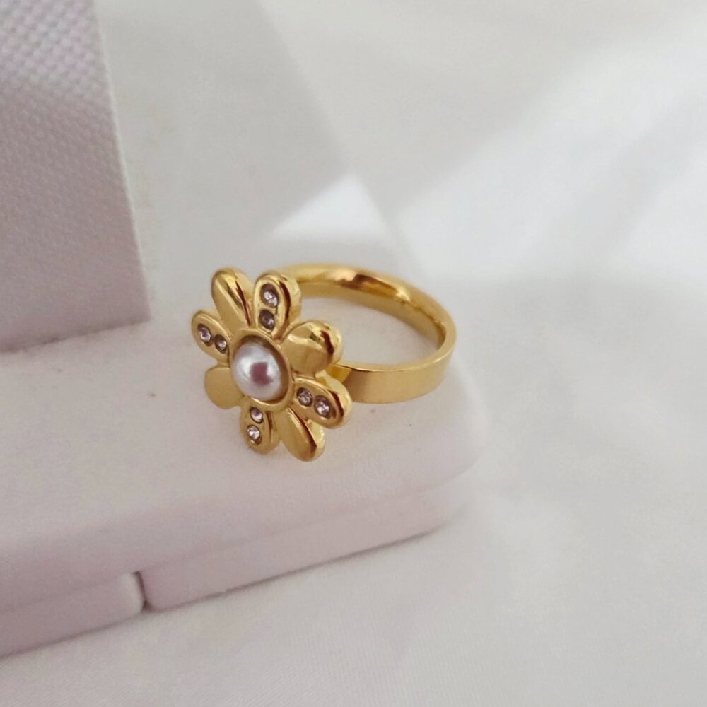 18K Gold Plated Pearl and Rhinestone Rings for Women's